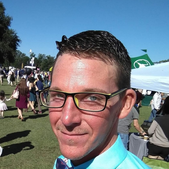 Meet your Posher, Joseph - Picture 3 of 3